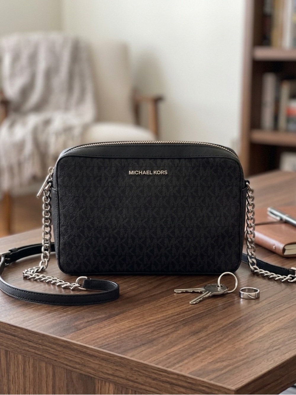 Michael Kors Jet Set Large East West Crossbody Bag